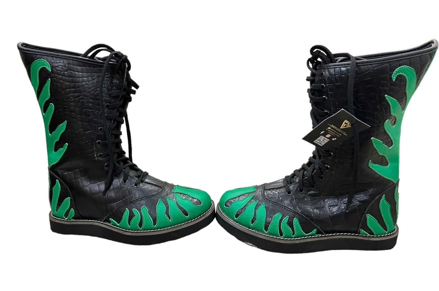 Pro Wrestling Shoes ,100% Original Leather, Green Fire Design, Customizable colors, Lace-up style