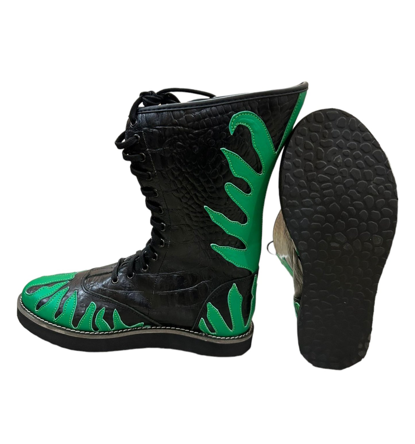 Pro Wrestling Shoes ,100% Original Leather, Green Fire Design, Customizable colors, Lace-up style