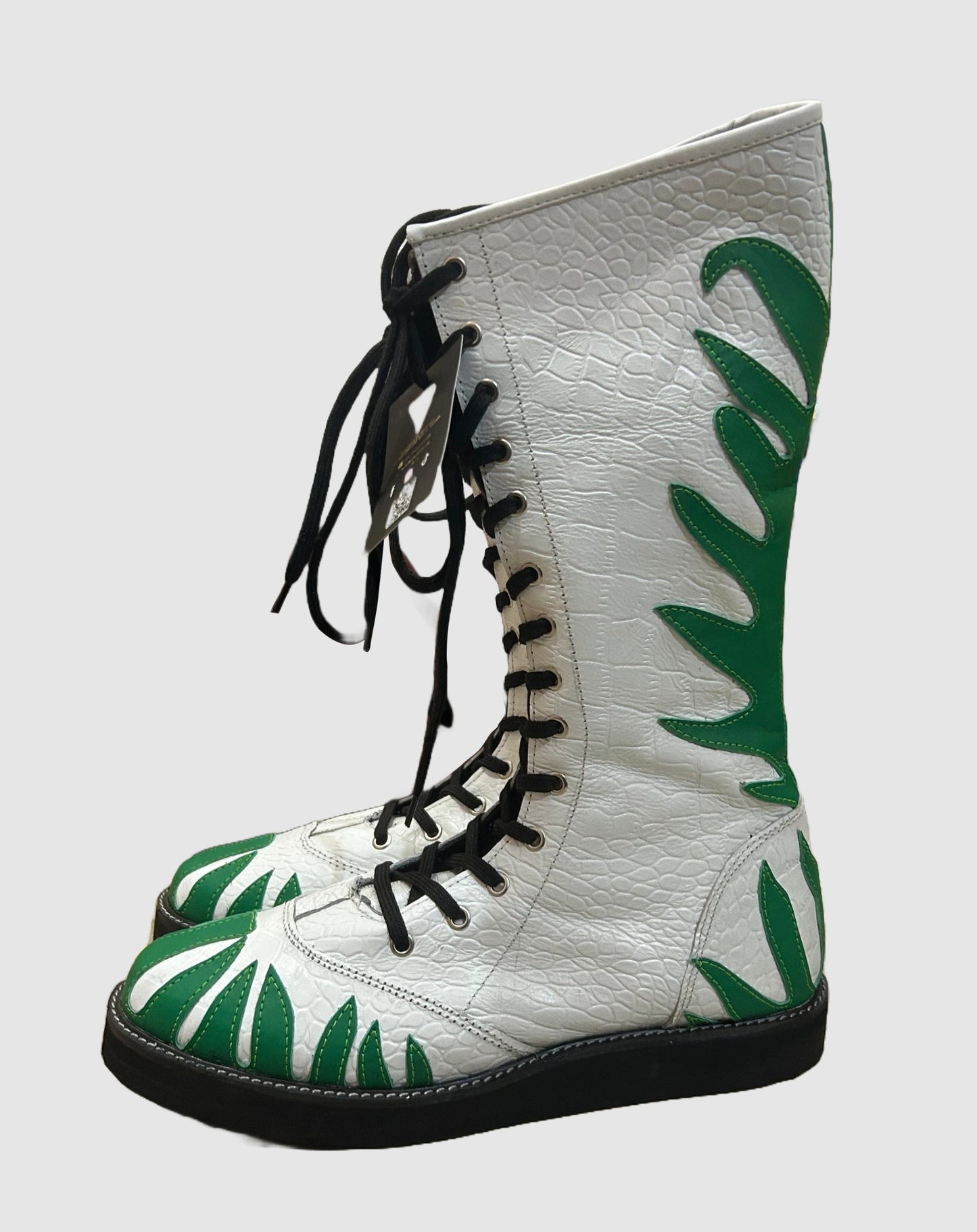 Pro Wrestling Shoes ,100% Original Leather, White color with green fire