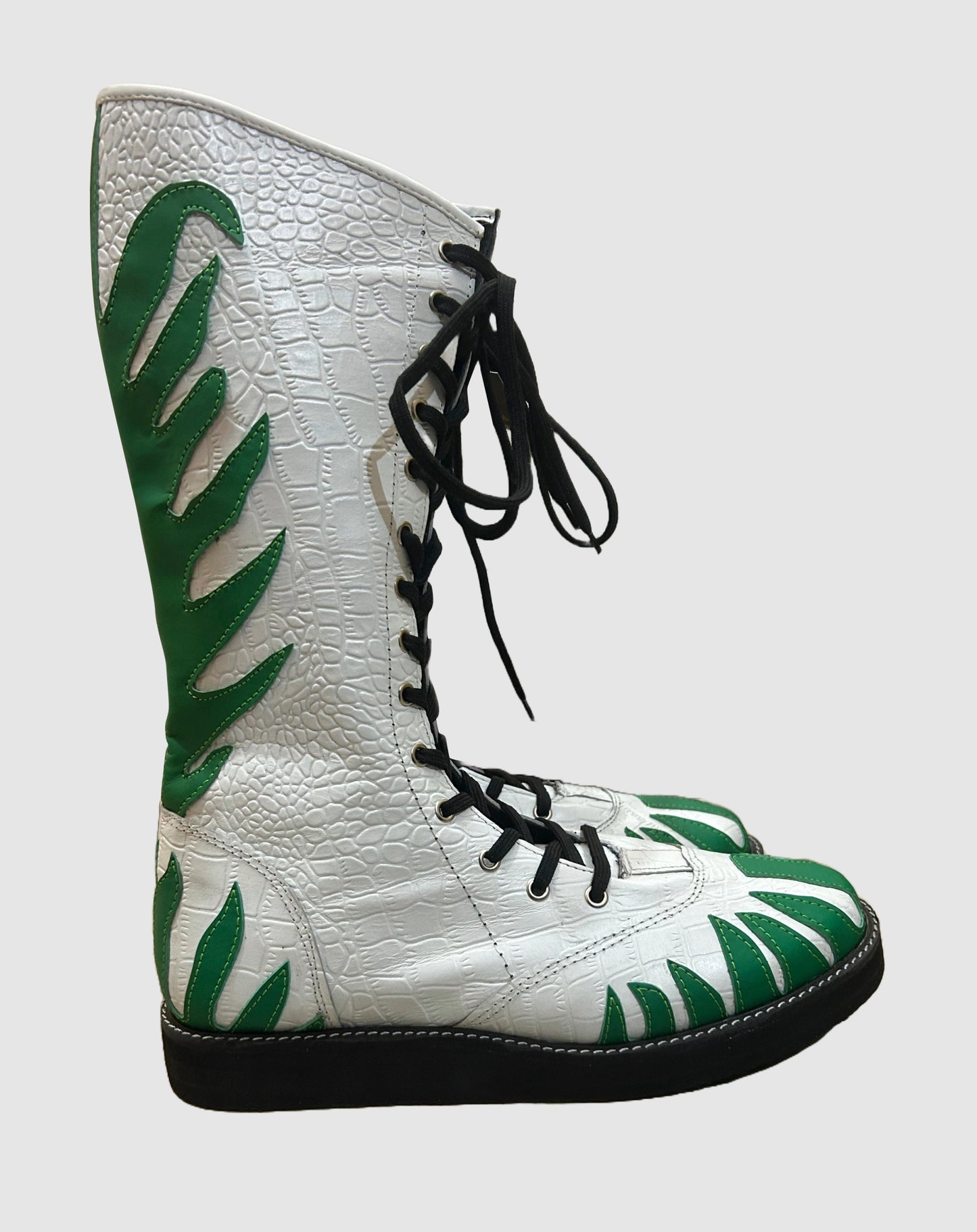 Pro Wrestling Shoes ,100% Original Leather, White color with green fire