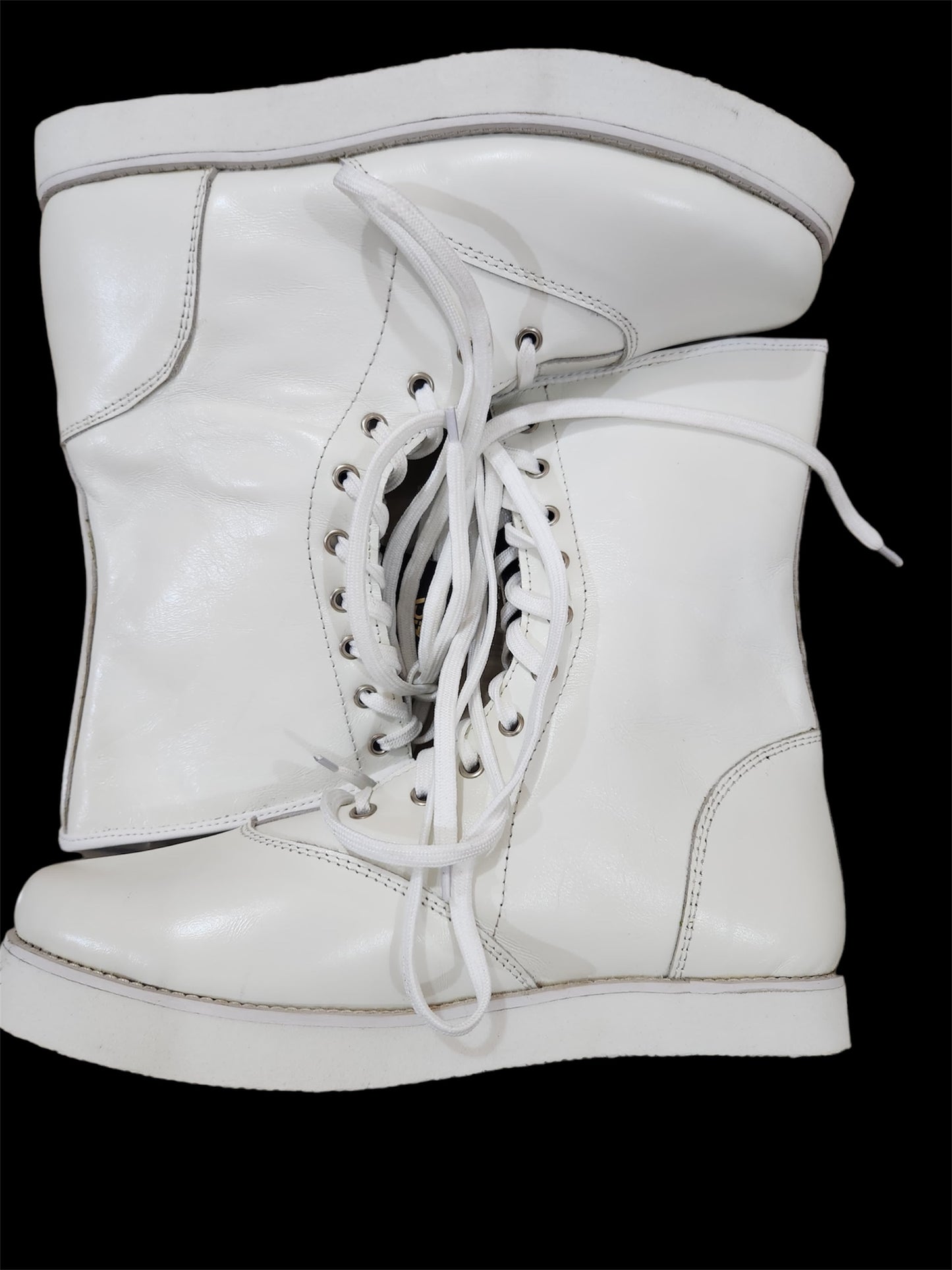 Pro Wrestling Boots, Low Cut, 100% Original leather, Handmade,  White Color, Shinny Leather